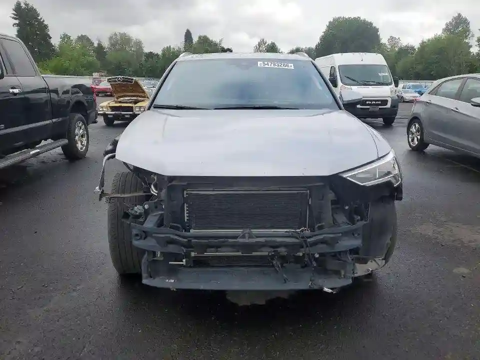 WA1BECF39L1044391 2020 AUDI Q3-4