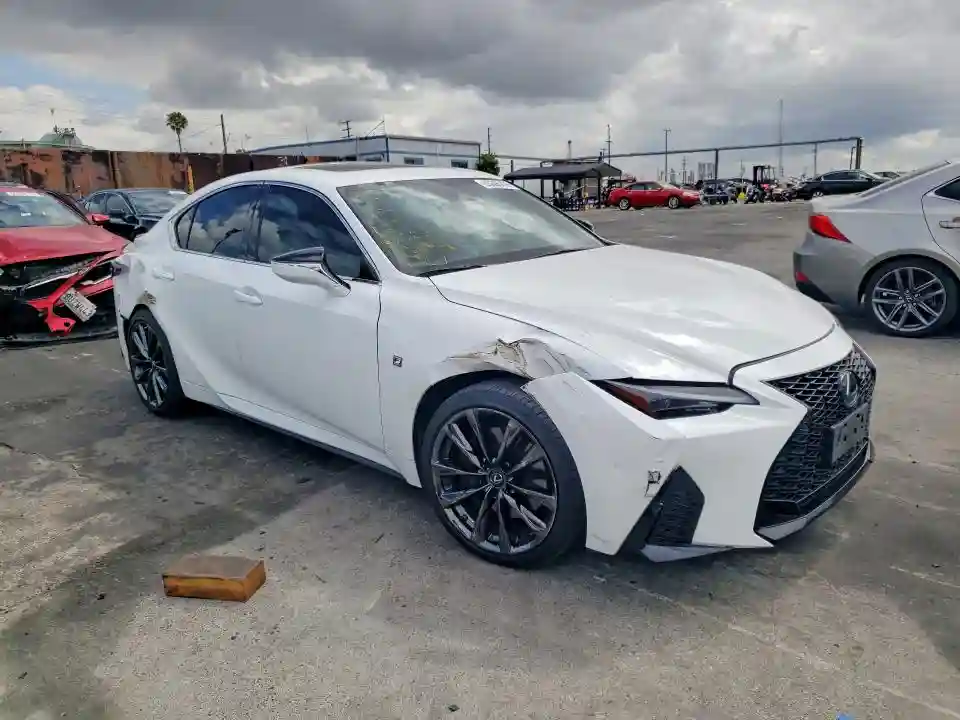 JTHGZ1E26M5021141 2021 LEXUS IS-3