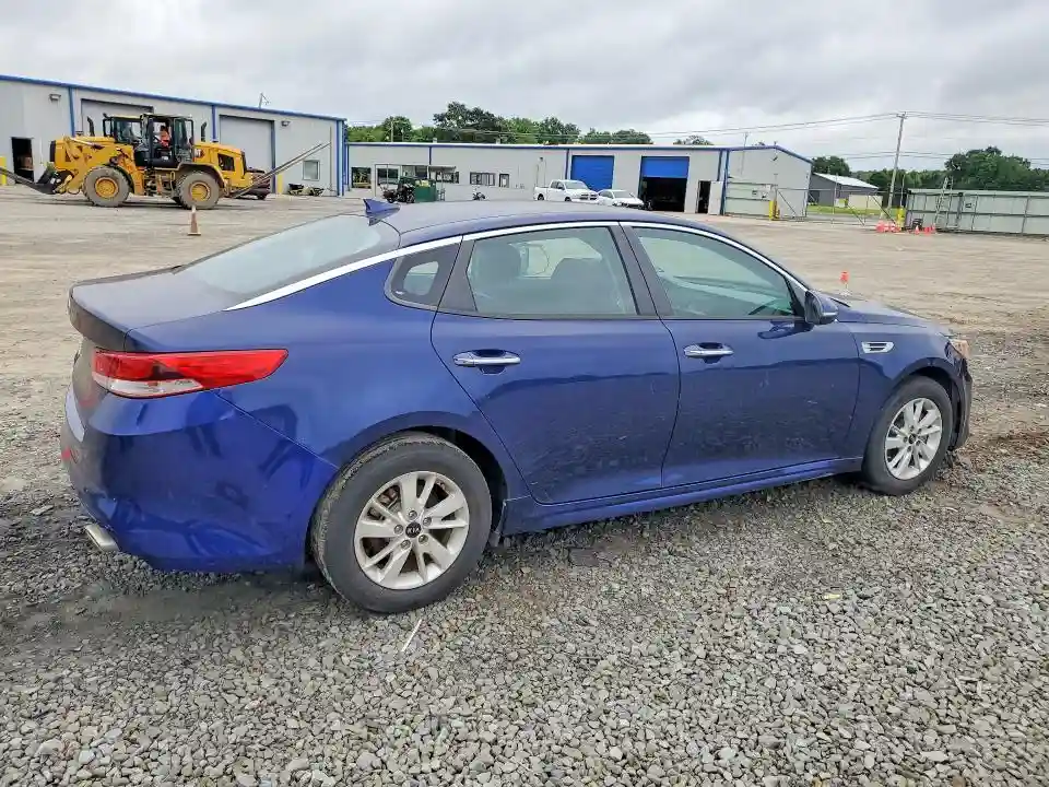5XXGT4L31JG219987 2018 KIA OPTIMA-2