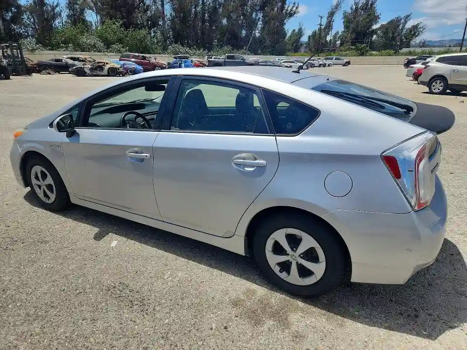 JTDKN3DU5C5379402 2012 TOYOTA PRIUS-1
