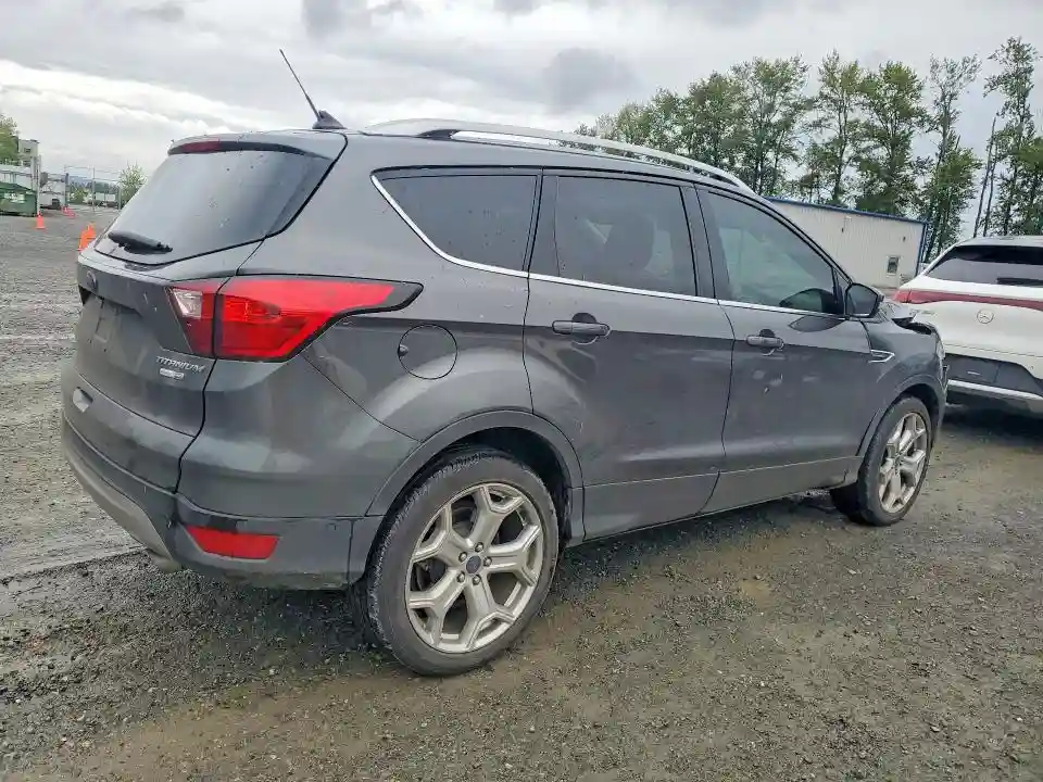 1FMCU9J95KUC05484 2019 FORD ESCAPE-2