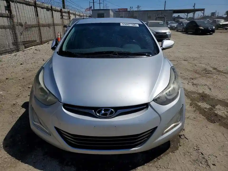 5NPDH4AE7FH567183 2015 HYUNDAI ELANTRA-4