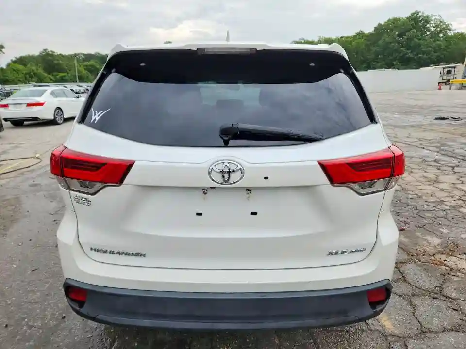 5TDJZRFH0JS834442 2018 TOYOTA HIGHLANDER-5