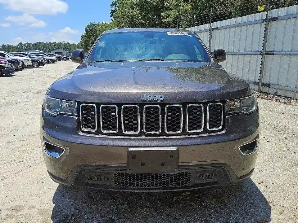 1C4RJEAGXKC852323 2019 JEEP GRAND CHEROKEE-4