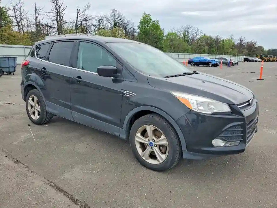 1FMCU9GX3DUC98305 2013 FORD ESCAPE-3