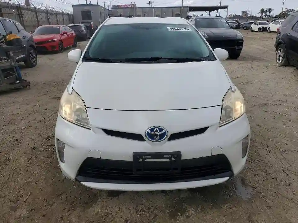 JTDKN3DU6E1740825 2014 TOYOTA PRIUS-4
