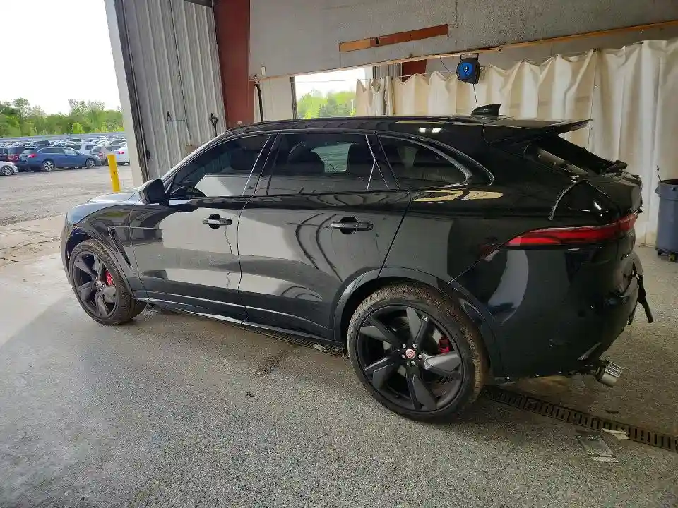 SADCZ2EE3NA693459 2022 JAGUAR F-PACE-1