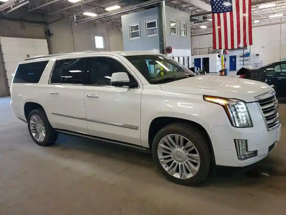 1GYS4KKJ2LR226453 2020 CADILLAC ESCALADE-3