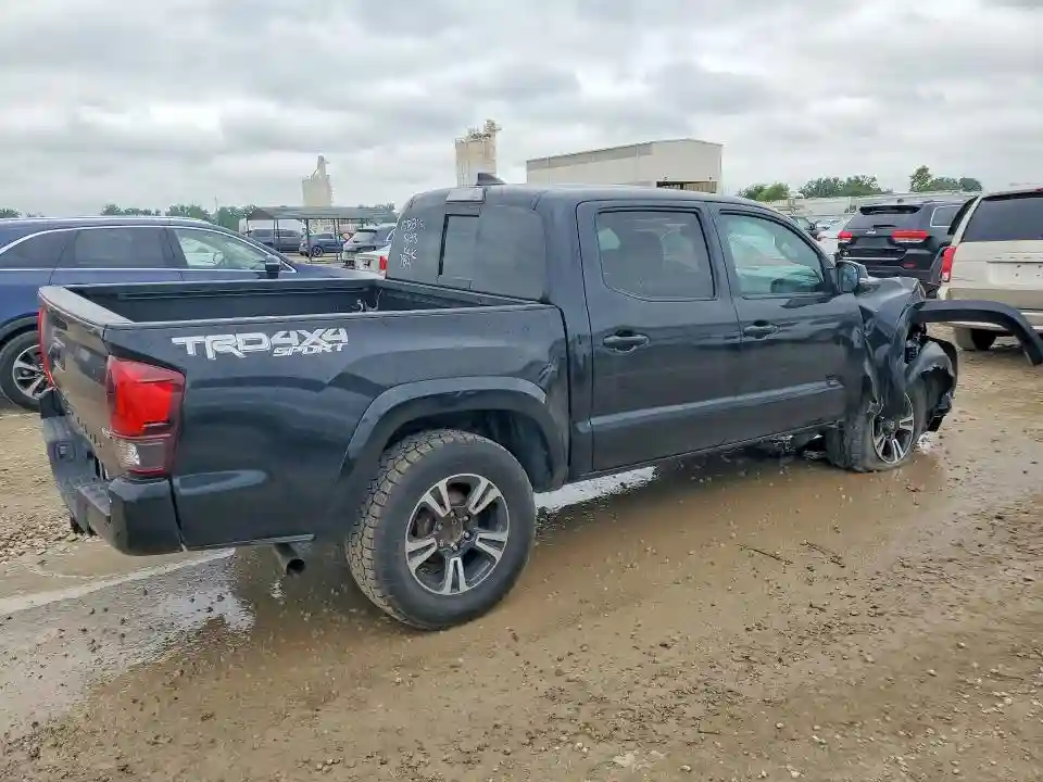 3TMCZ5AN7JM158215 2018 TOYOTA TACOMA-2