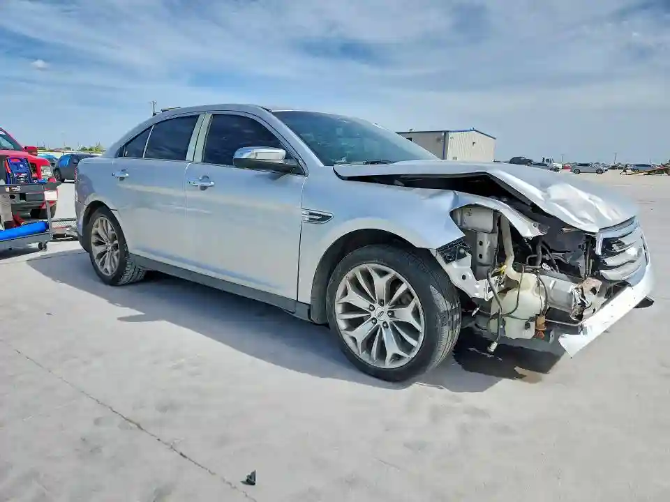 1FAHP2F82FG152231 2015 FORD TAURUS-3