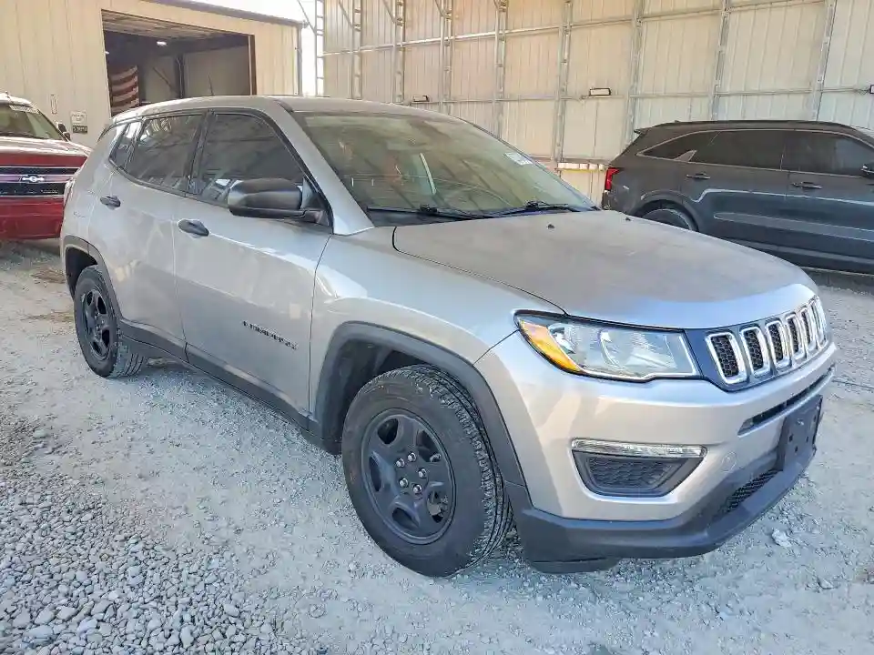 3C4NJCAB9MT531940 2021 JEEP COMPASS-3