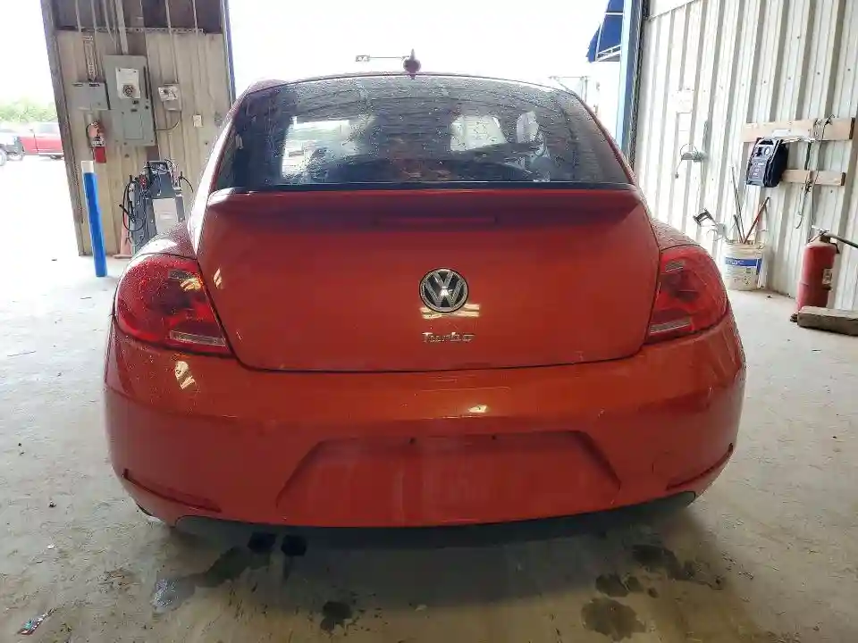 3VWJ17AT1GM624784 2016 VOLKSWAGEN BEETLE-5