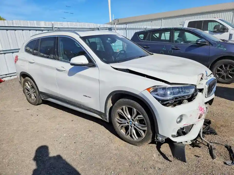 WBXHT3C36GP887478 2016 BMW X1-3