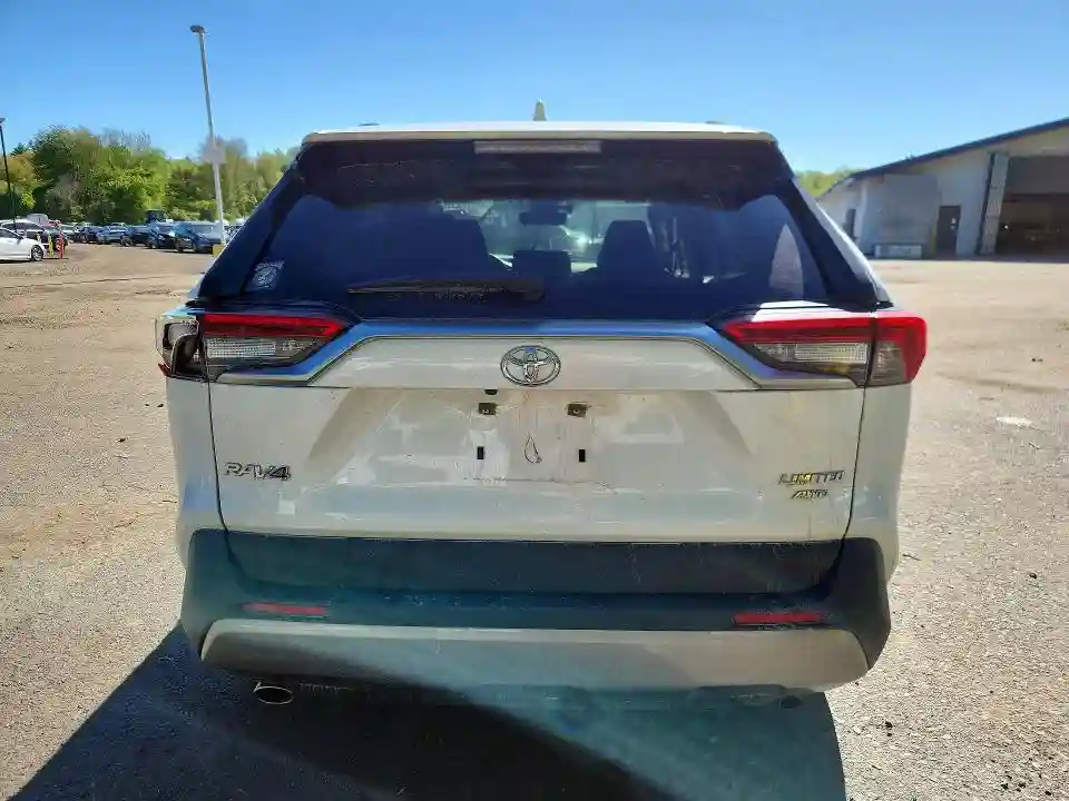JTMN1RFV6ND085629 2022 TOYOTA RAV4-5