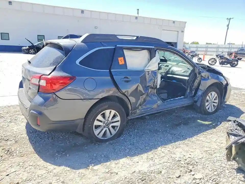 4S4BSAHC7J3289591 2018 SUBARU OUTBACK-2