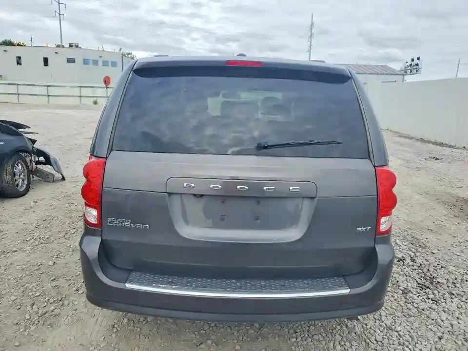 2C4RDGCGXLR252832 2020 DODGE CARAVAN-5