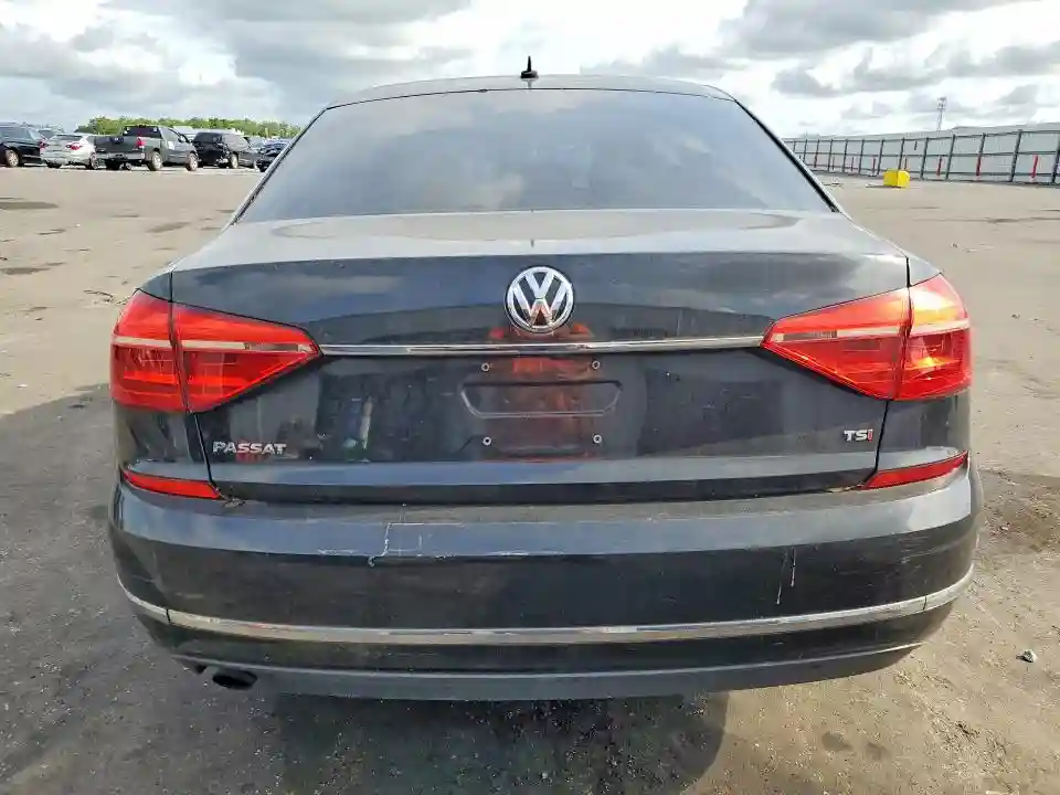 1VWAS7A39GC035562 2016 VOLKSWAGEN PASSAT-5