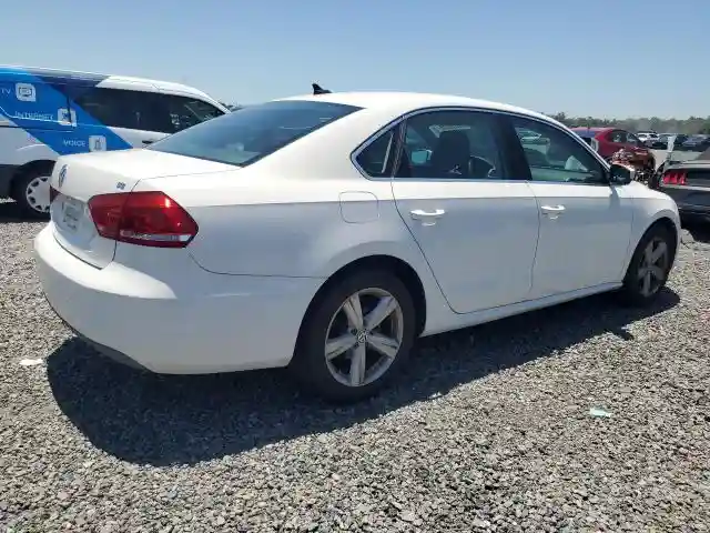 1VWBP7A33DC091319 2013 VOLKSWAGEN PASSAT-2