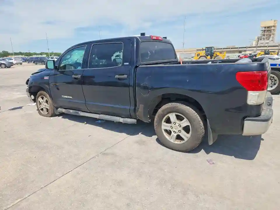 5TFDW5F16BX188028 2011 TOYOTA TUNDRA-1