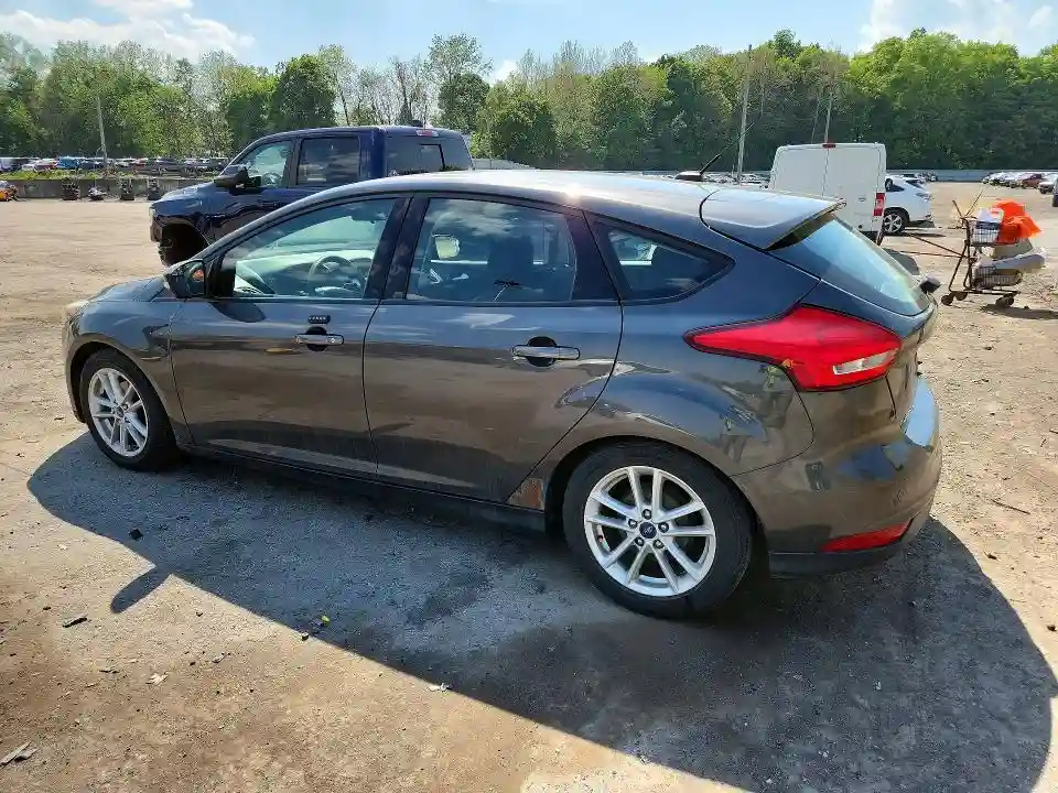 1FADP3K21GL354458 2016 FORD FOCUS-1