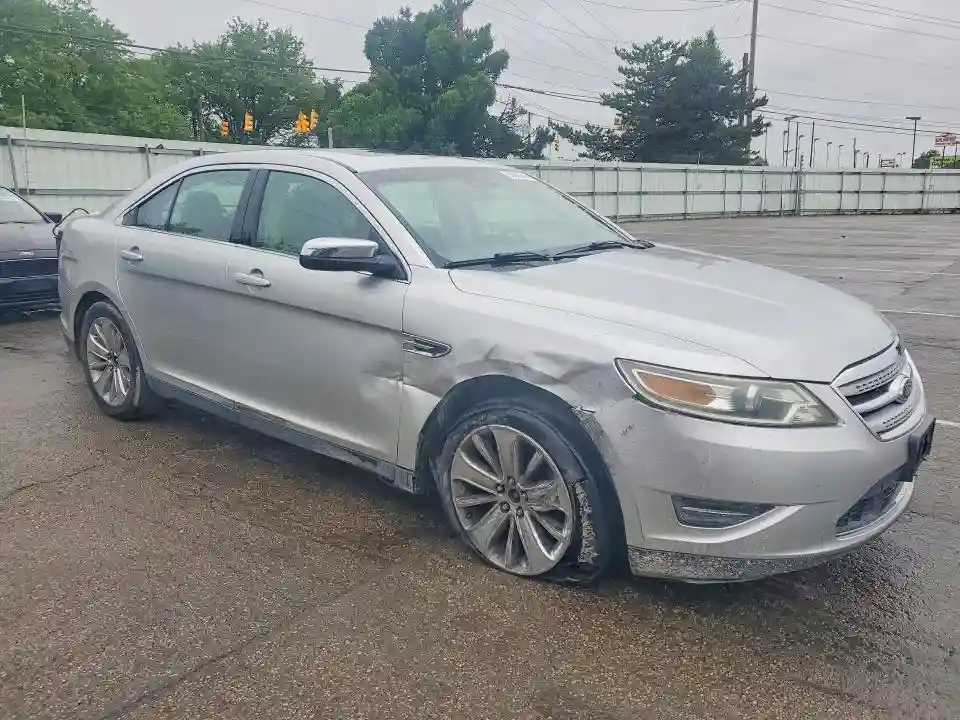 1FAHP2JW4BG147077 2011 FORD TAURUS-3