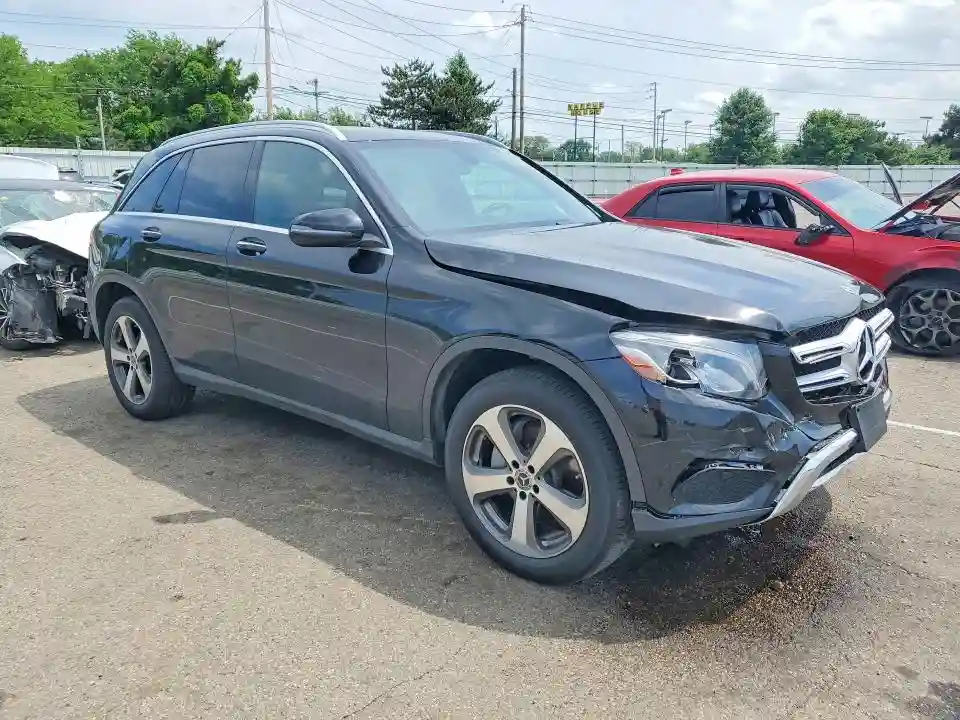 WDC0G4KB2KF574255 2019 MERCEDES-BENZ GLC-CLASS-3