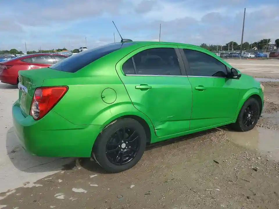 1G1JC5SH5F4119653 2015 CHEVROLET SONIC-2