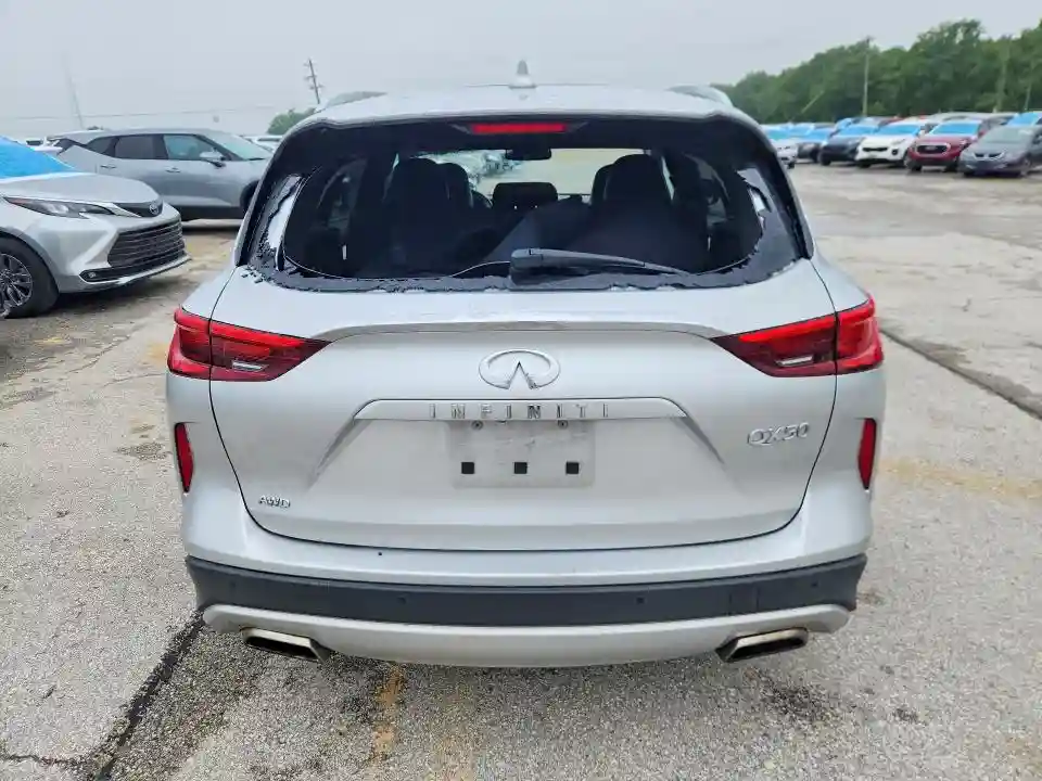 3PCAJ5M38KF110060 2019 INFINITI QX50-5