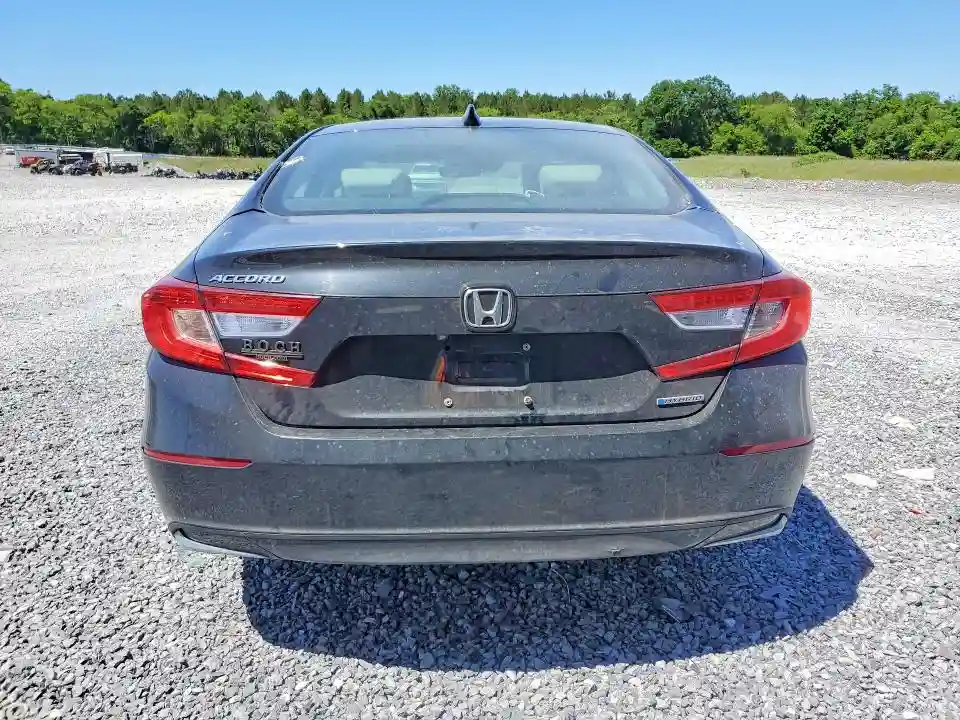 1HGCV3F53JA003524 2018 HONDA ACCORD-5