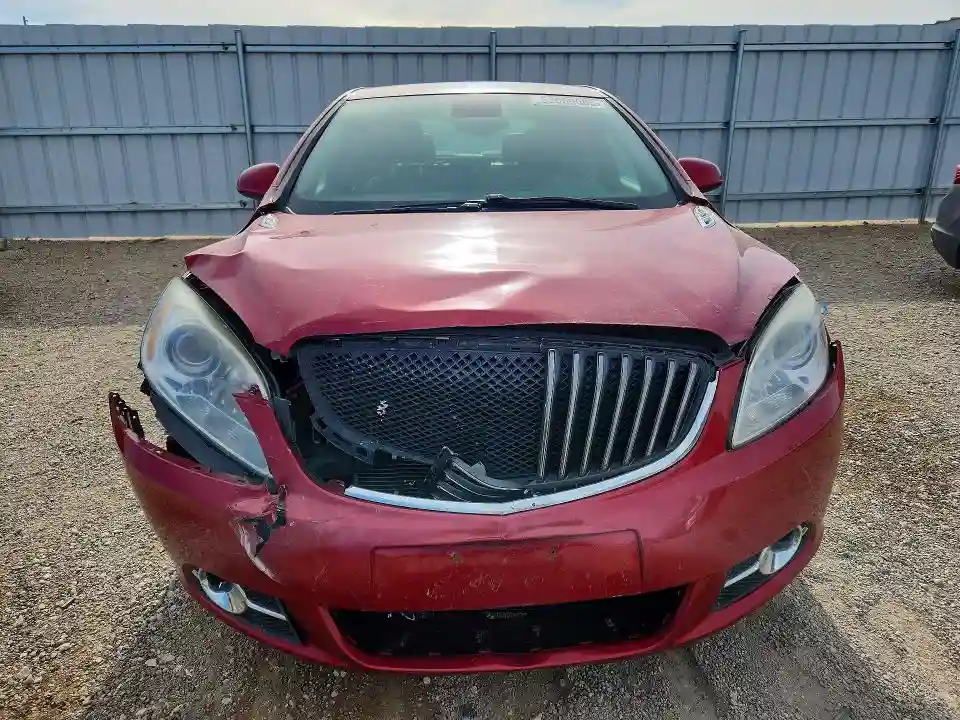 1G4PS5SK9H4110274 2017 BUICK VERANO-4