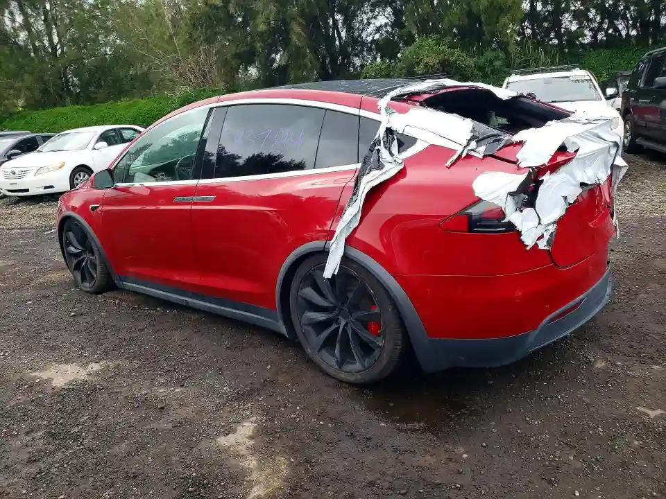 5YJXCAE47LF283784 2020 TESLA MODEL X-1