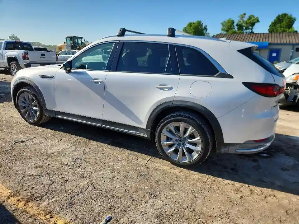 JM3KKDHDXR1180832 2024 MAZDA CX-90-1