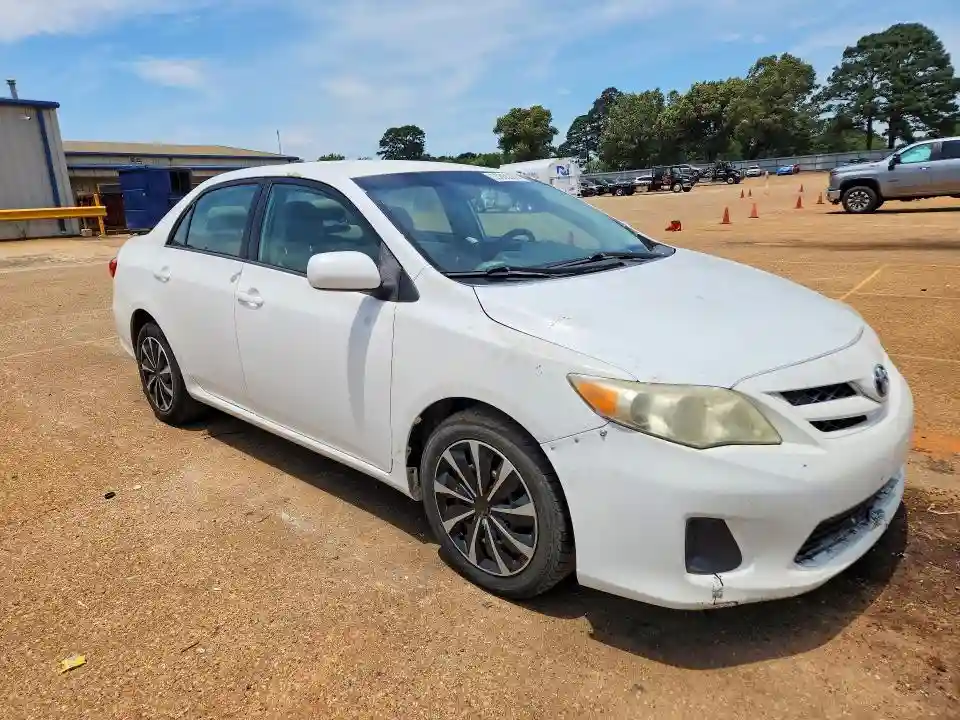 5YFBU4EE6CP048220 2012 TOYOTA COROLLA-3