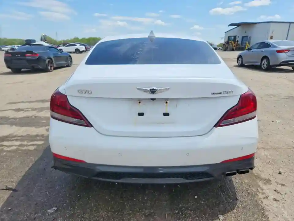KMTG44LA5KU016965 2019 GENESIS G70-5