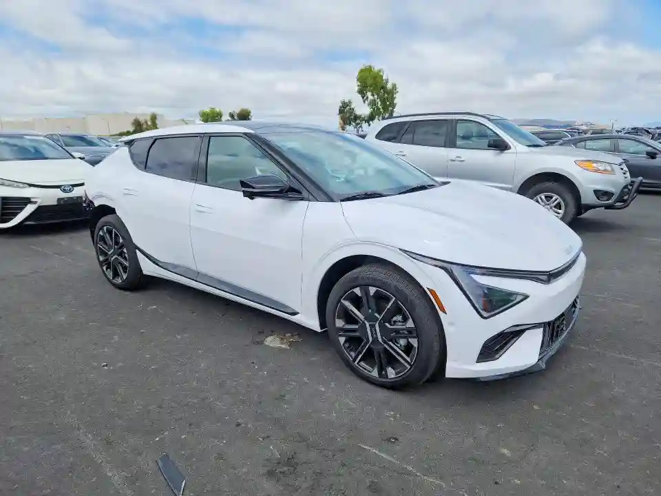 5XYC4DJCXSG011232 2025 KIA ALL OTHER-3