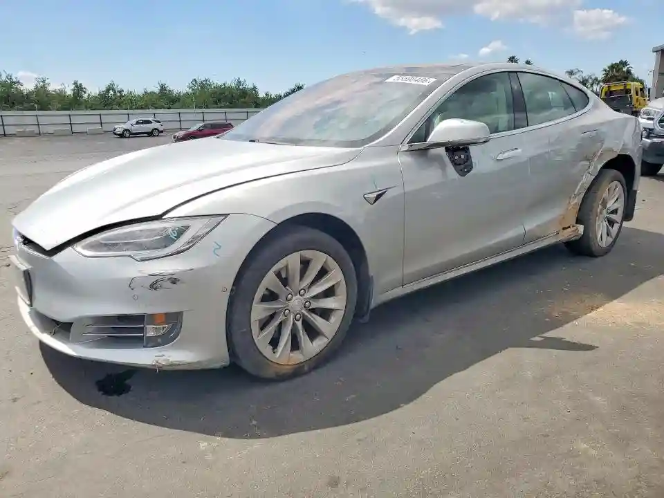 5YJSA1E27JF276751 2018 TESLA MODEL S-0