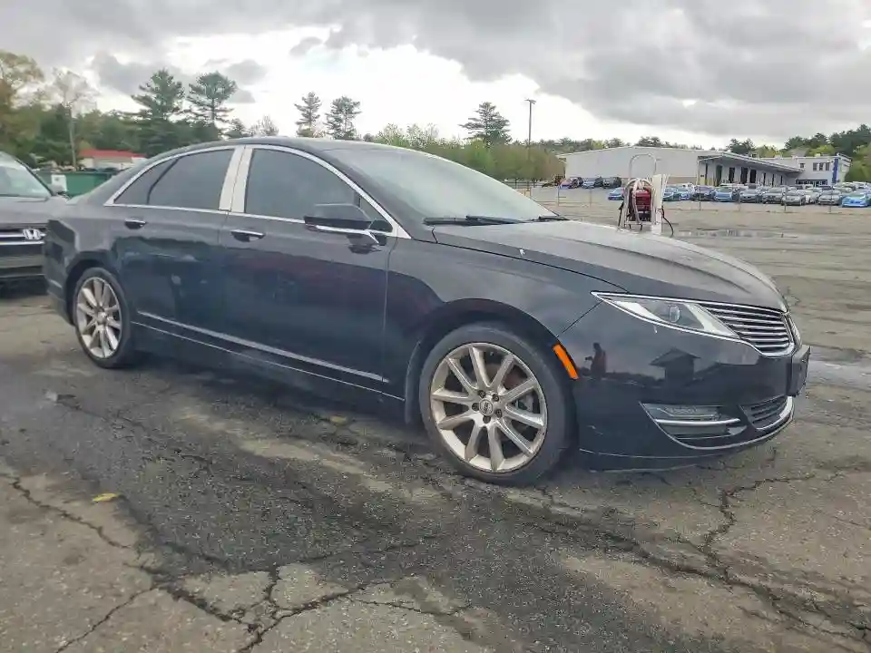 3LN6L2JK4GR631885 2016 LINCOLN MKZ-3