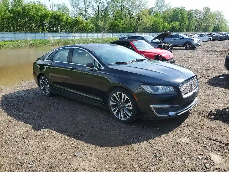 3LN6L5E98HR623590 2017 LINCOLN MKZ-3