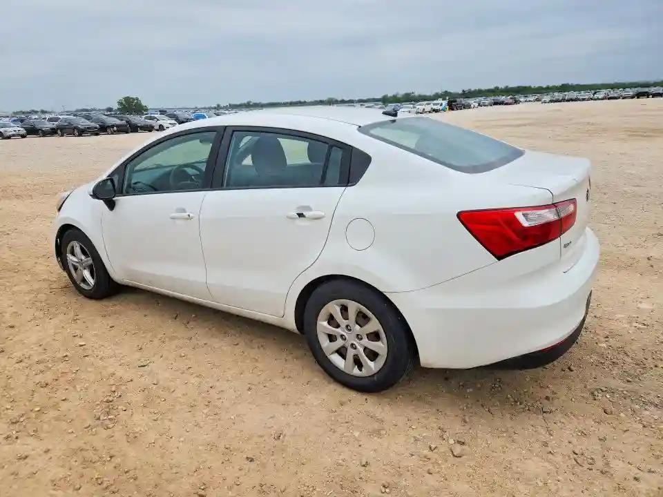 KNADM4A36H6048324 2017 KIA RIO-1