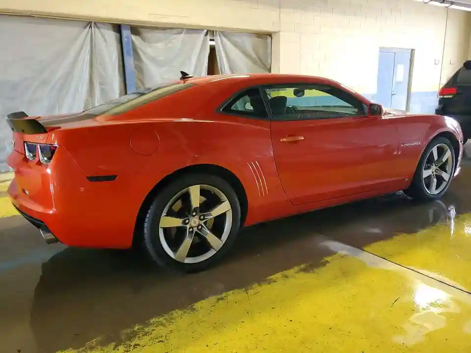 2G1FK1EJ6A9115570 2010 CHEVROLET CAMARO-2