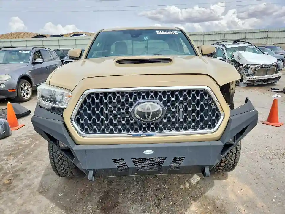 5TFSZ5AN4KX182012 2019 TOYOTA TACOMA-4