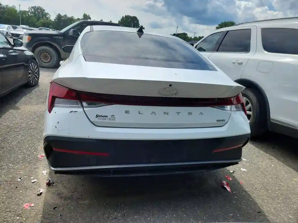 KMHLM4DJ9SU131625 2025 HYUNDAI ELANTRA-5