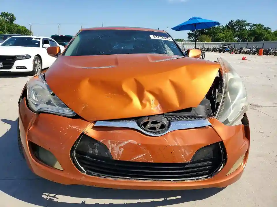 KMHTC6AD7DU086958 2013 HYUNDAI VELOSTER-4