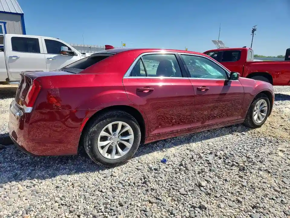 2C3CCAAG8FH829302 2015 CHRYSLER 300-2