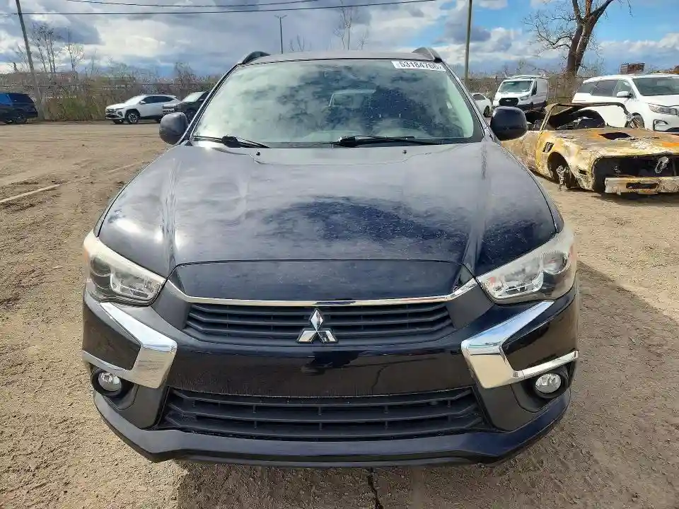 JA4AJ4AW2HZ607613 2017 MITSUBISHI OUTLANDER-4