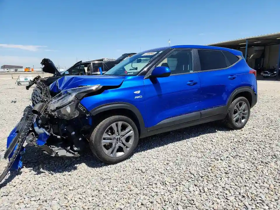 KNDEPCAAXP7359013 2023 KIA SELTOS-0