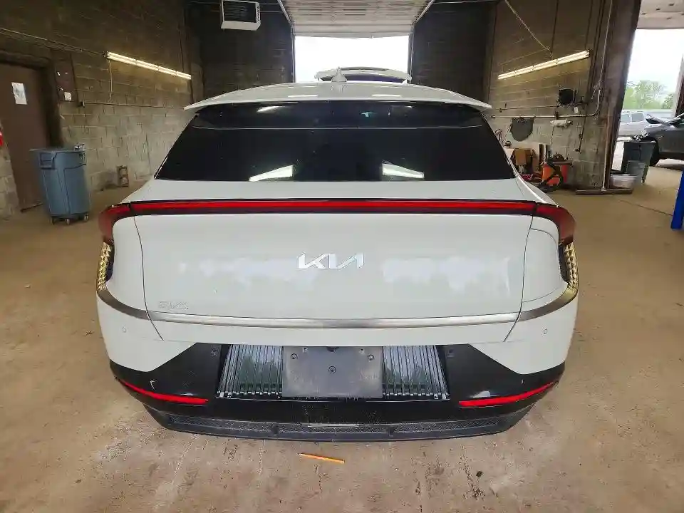 KNDC3DLC7N5032780 2022 KIA ALL OTHER-5