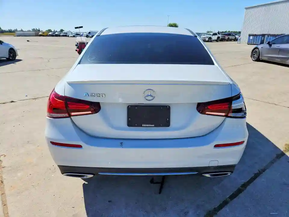 WDD3G4EB0KW021639 2019 MERCEDES-BENZ A-CLASS-5