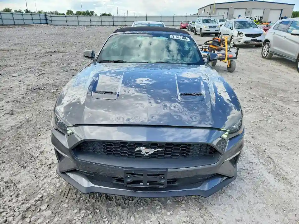 1FATP8UH1J5139443 2018 FORD MUSTANG-4