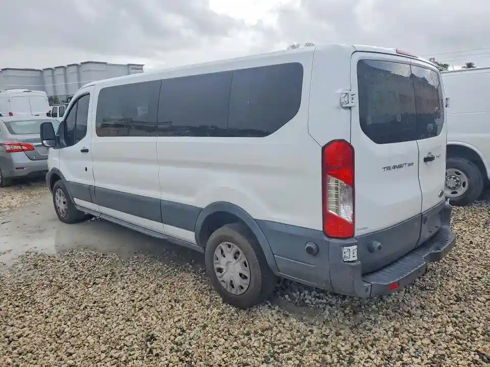 1FBZX2YM2HKA84106 2017 FORD TRANSIT-1